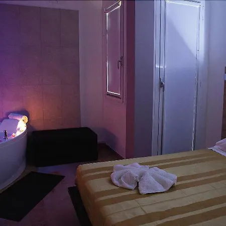 Santa Lucia 3* 비비오네
