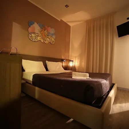 Hotel Santa Lucia 3*