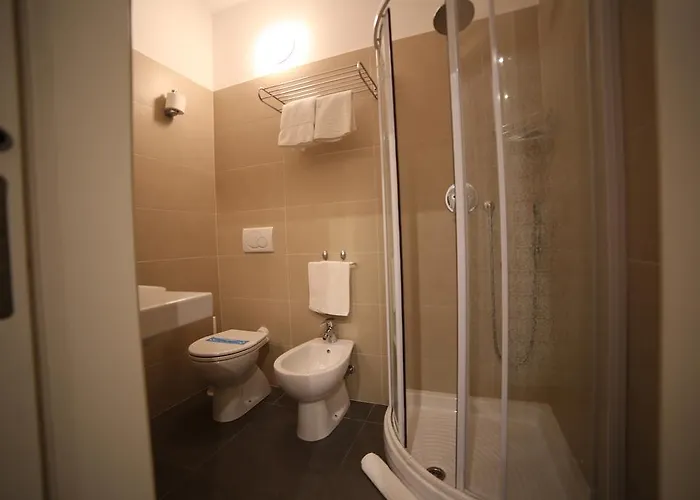 Hotell Santa Lucia 3*