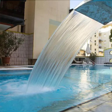Santa Lucia 3* بيبيوني