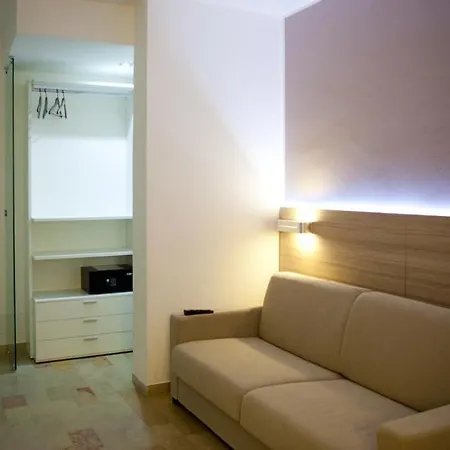 Santa Lucia 3* بيبيوني